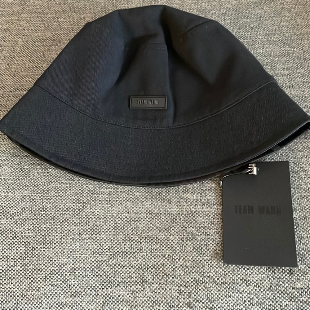 NWT Team Wang Black Logo Monogram Double-Side Bucket Hat Authenticity Code xx353